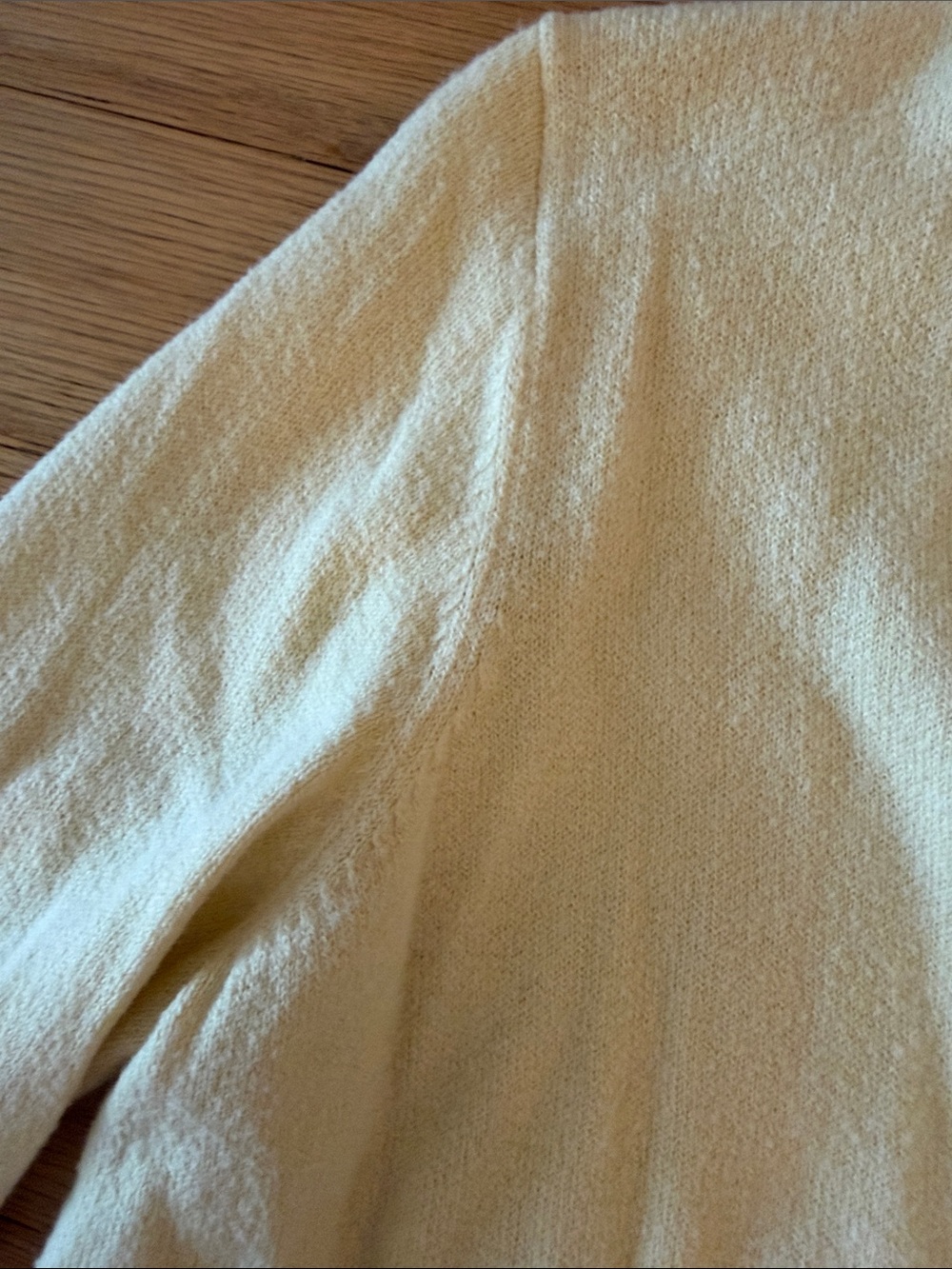 GAP Women's Butter Yellow Button-Up Crewneck Cardigan Sweater - Picture 6 of 6